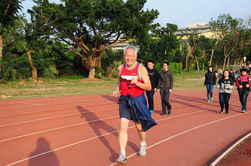 DSC_3818.JPG - Dec 17, 2015 靜宜大學聖誕路跑 [Christmas campus run, Providance University]-4